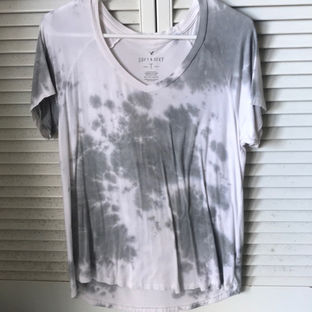 V-Neck Crew Top, AEO SOFT & SEXY Gray and White